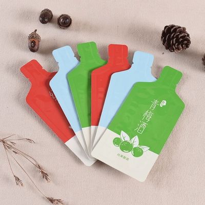 Diseño gratuito de tres lados de sellado de jugo de papel de aluminio bolsa de embalaje para el pedido personalizado líquido