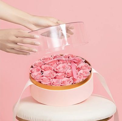Cajas de rosas verdaderas y frescas para el Día de la Madre y el Día de San Valentín