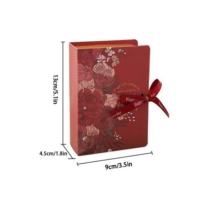 Hermosas y personalizadas cajas de regalo para la boda como cajas de chocolate y rosas cuadradas
