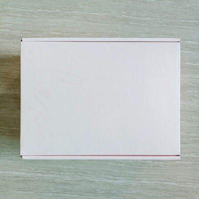 Pedido personalizado Cajas postales de papel de cartón rosa para embalajes ecológicos