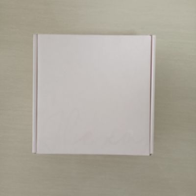 Cajas de papel corrugado impresas a medida certificadas ISO9001 para sus requisitos específicos