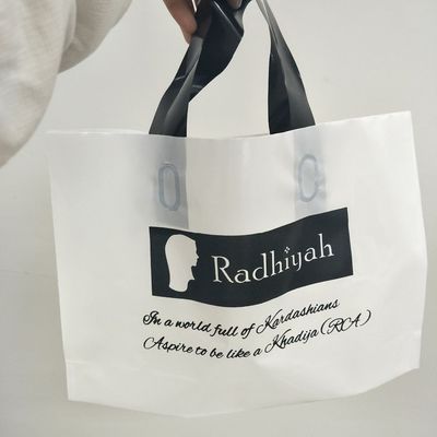 Productos de tendencia Logotipo personalizado Impresión bolsa de compras de plástico PE con logotipo