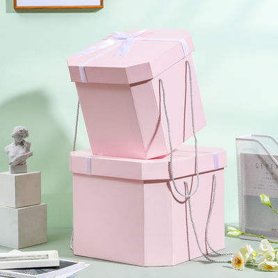 Cuadrado Novedad cinta de cumpleaños caja de regalo de embalaje caja de papel regalo para el tamaño del logotipo personalizado