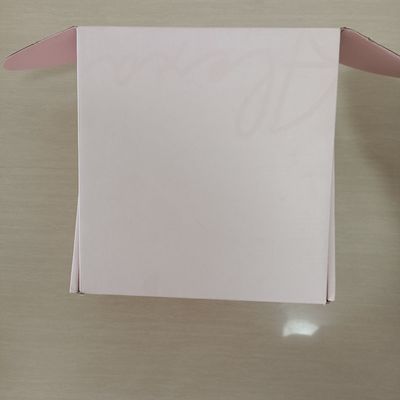 Requisitos específicos del cliente Embalaje de papel Caja de regalo personalizable y reciclable