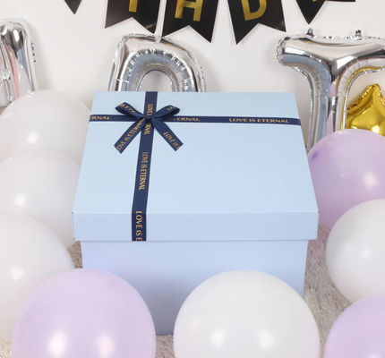 Personaliza la caja de regalo de papel de lujo con tapa de cinta para Navidad de cumpleaños