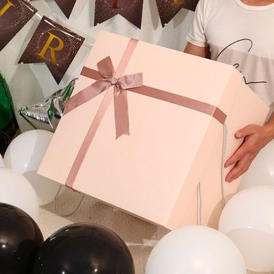 Personaliza la caja de regalo de papel de lujo con tapa de cinta para Navidad de cumpleaños