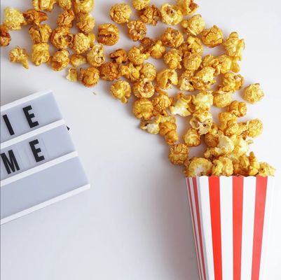 Envases personalizados de palomitas de maíz de patata bolsas de papas fritas y papas fritas cajas de pan de caramelo para llevar al cine