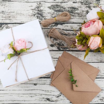 Caja de regalo de papel para aniversarios cumpleaños y bodas