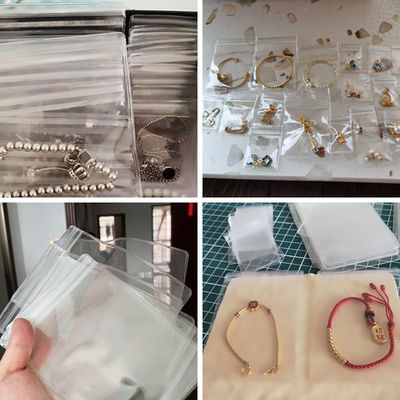 Bolsas de joyería pequeñas con logotipo personalizado Bolsas de pendientes de plástico transparentes gruesas